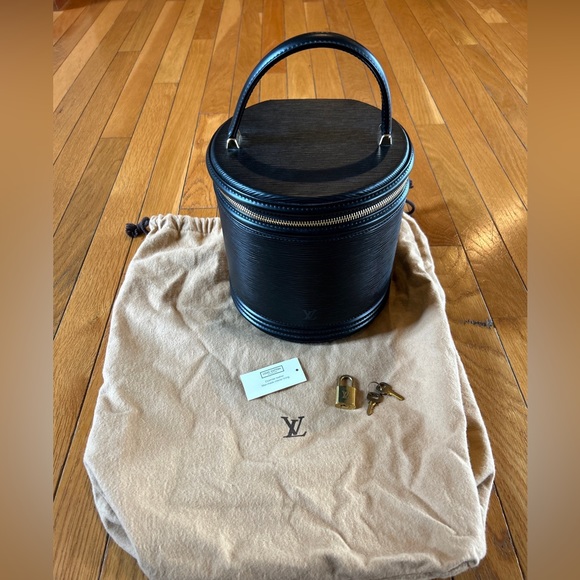 Louis Vuitton Bags Authentic Vintage Louis Vuitton Black Epi